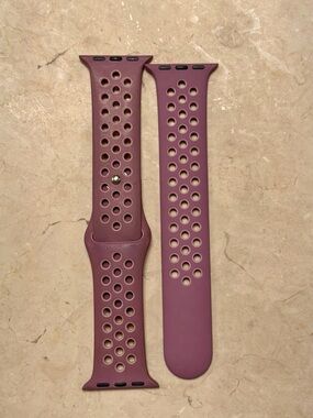 Apple Nike Sport Silicone Watch Band - Lavender